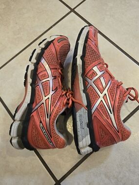 ASICS Women’s Coral Running Shoes - Breathable Mesh Lace-Up